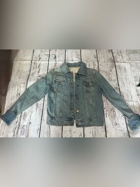 Mossimo Light Blue Denim Jacket - Classic Style